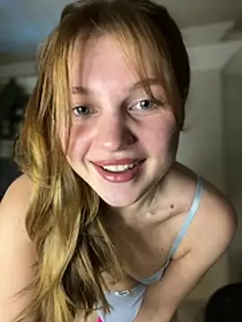 Emaline Fane online show from May 17, 2026, 7:43 pm