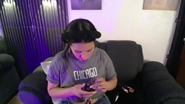 Snapshot of Mia_garcia28 chatting on October 16, 2025, 8:10 pm Mia garcia28 online show from October 16, 2025, 8:10 pm