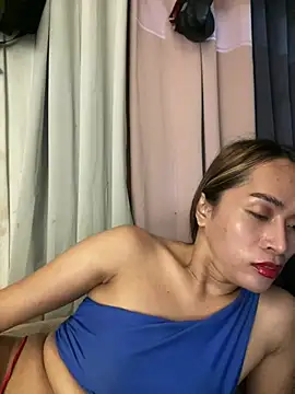 RomanticPearlTS online show from February 19, 2026, 2:07 am