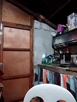 Snapshot of sun_kiss_soul chatting on October 23, 2025, 9:35 pm sun kiss soul online show from October 23, 2025, 9:35 pm