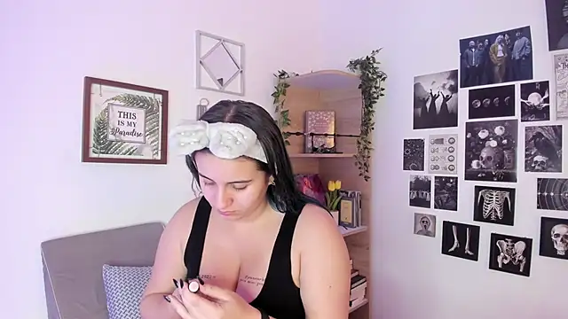 Lana Herondale online show from October 30, 2025, 9:26 pm