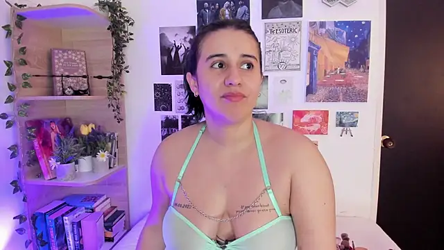 Lana Herondale online show from November 3, 2025, 9:38 pm