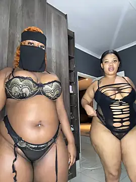 Snapshot of Thick_Ass_Barbiie chatting on February 8, 2026, 8:45 pm Thick Ass Barbiie online show from February 8, 2026, 8:45 pm