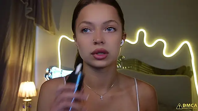 kellypeachcake online show from March 3, 2026, 5:13 am