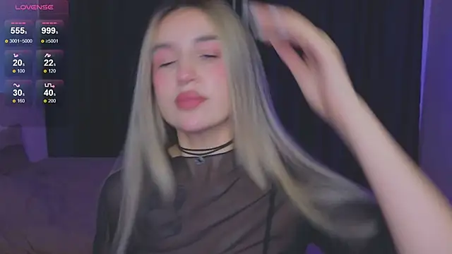 RoxyChill online show from September 26, 2025, 7:29 pm