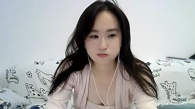 Snapshot of Belinda66 chatting on September 27, 2025, 2:33 pm Belinda66 online show from September 27, 2025, 2:33 pm