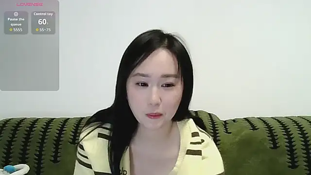 Snapshot of Belinda66 chatting on October 28, 2025, 2:09 pm Belinda66 online show from October 28, 2025, 2:09 pm