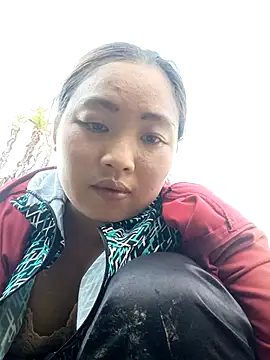 Snapshot of PhamPhung chatting on September 20, 2025, 9:43 am PhamPhung online show from September 20, 2025, 9:43 am