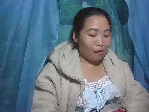 Snapshot of PhamPhung chatting on September 25, 2025, 11:58 am PhamPhung online show from September 25, 2025, 11:58 am