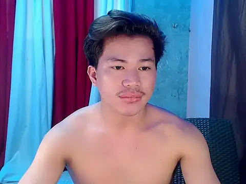Mackycums online show from July 19, 2026, 12:47 am