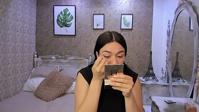 Dali collin online show from September 12, 2025, 1:55 pm