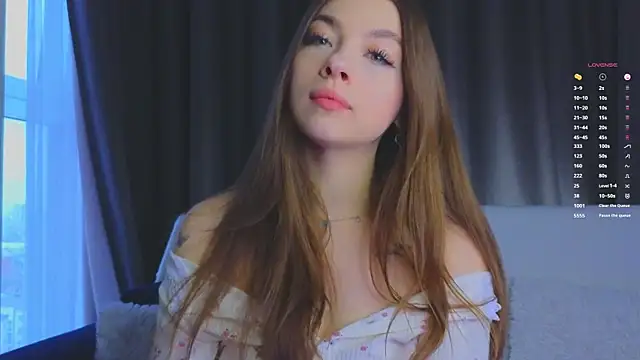 VirginiaHouston online show from November 30, 2025, 6:17 am