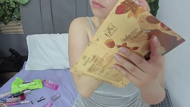 Snapshot of vela-kimm chatting on November 3, 2025, 8:32 pm vela-kimm online show from November 3, 2025, 8:32 pm