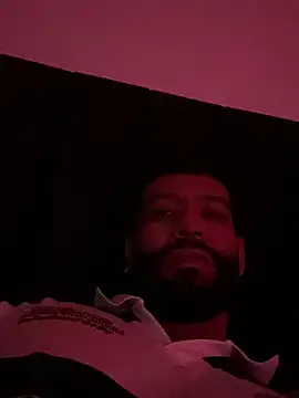 Snapshot of yorbymaxx chatting on September 27, 2025, 4:17 am yorbymaxx online show from September 27, 2025, 4:17 am