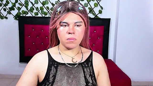 Snapshot of Lady_Evelynn chatting on October 1, 2025, 8:59 pm Lady Evelynn online show from October 1, 2025, 8:59 pm