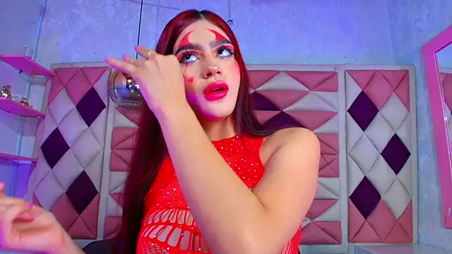 valecastro  online show from October 9, 2025, 7:23 pm