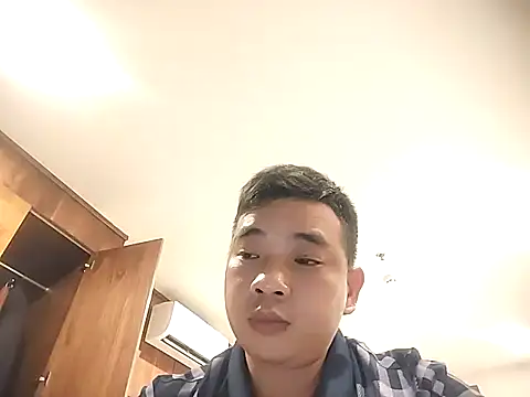 Snapshot of Boy_kuto77 chatting on March 5, 2026, 5:42 pm Boy kuto77 online show from March 5, 2026, 5:42 pm