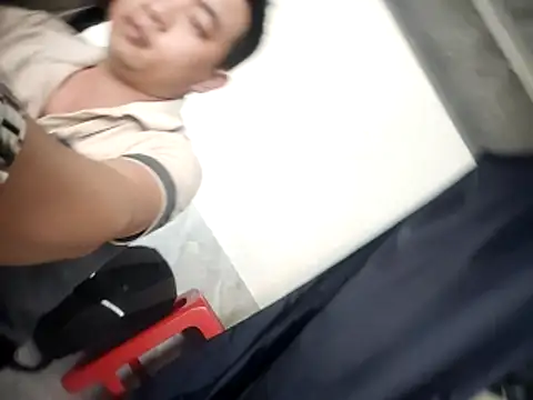 Snapshot of Boy_kuto77 chatting on March 7, 2026, 3:14 am Boy kuto77 online show from March 7, 2026, 3:14 am