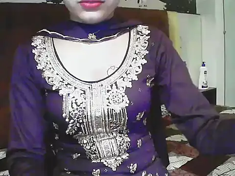 elize   online show from January 19, 2026, 3:10 am