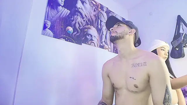 aphrodita hotaz online show from December 14, 2025, 5:02 am