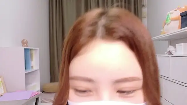 Ema o0 chan online show from May 19, 2026, 1:39 pm