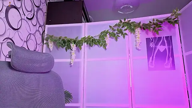 Alice dusk  online show from March 5, 2026, 8:10 am