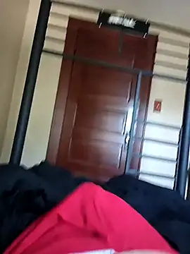 Snapshot of flab000 chatting on September 21, 2025, 2:51 pm flab000 online show from September 21, 2025, 2:51 pm