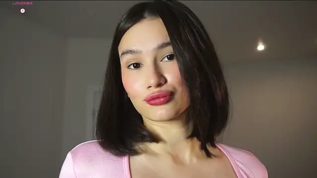 ViolaVow online show from October 24, 2025, 4:09 am