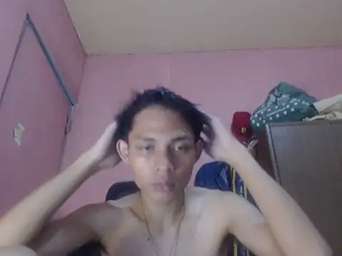 Snapshot of Kyoshi_19 chatting on July 9, 2026, 8:18 am Kyoshi 19 online show from July 9, 2026, 8:18 am