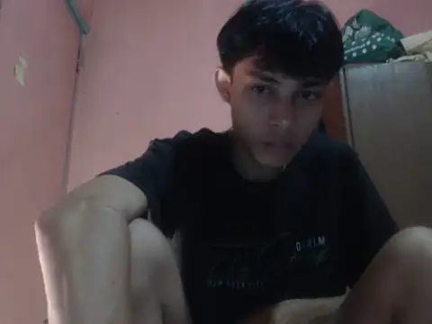 Snapshot of Kyoshi_19 chatting on July 11, 2026, 6:49 am Kyoshi 19 online show from July 11, 2026, 6:49 am