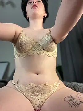 RinaShy online show from September 26, 2025, 5:11 am