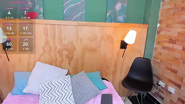 milavega  online show from November 4, 2025, 12:26 pm