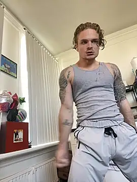 Snapshot of King_Kev_ chatting on July 14, 2026, 4:34 pm King Kev online show from July 14, 2026, 4:34 pm