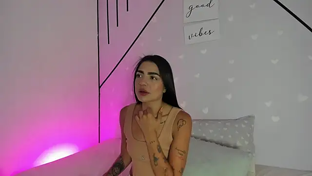 MiahCornell  online show from March 16, 2026, 8:02 pm