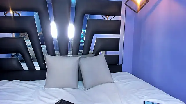 Snapshot of Taniabenelli chatting on September 25, 2025, 4:38 am Taniabenelli online show from September 25, 2025, 4:38 am