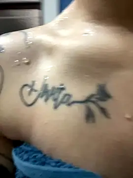 Sallem Pink online show from October 28, 2025, 11:47 am