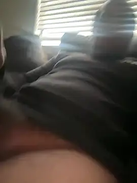 Mikeylovewetpussy online show from May 4, 2026, 1:51 pm