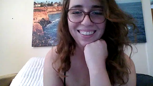 sweetsocalgirl online show from April 22, 2026, 1:19 am