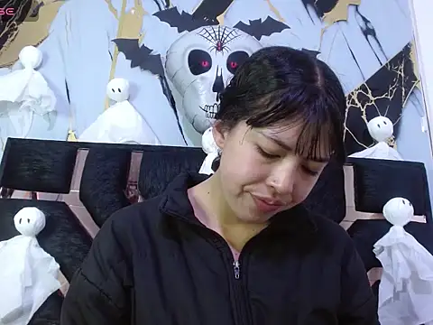 malejahotcs01 online show from October 21, 2025, 10:49 am