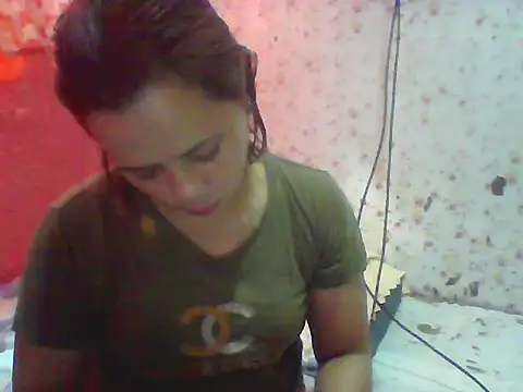 Snapshot of violen786 chatting on September 14, 2025, 6:45 am violen786 online show from September 14, 2025, 6:45 am