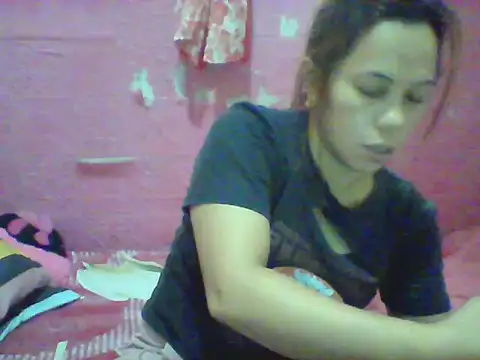 Snapshot of violen786 chatting on September 18, 2025, 3:30 am violen786 online show from September 18, 2025, 3:30 am