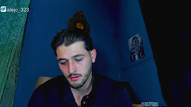 alejo  323   online show from March 5, 2026, 3:02 am