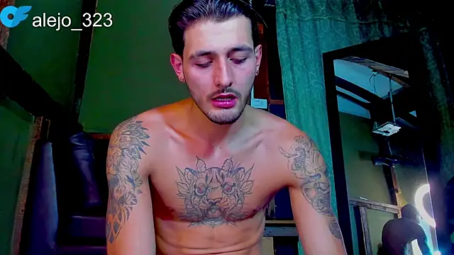 alejo  323   online show from May 2, 2026, 2:05 am
