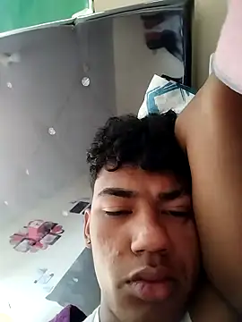 Snapshot of Lale-Adrian chatting on November 23, 2025, 1:55 pm Lale-Adrian online show from November 23, 2025, 1:55 pm