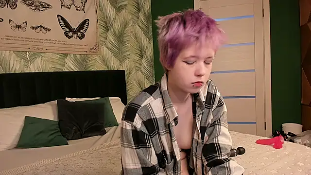 CarolineRichter online show from November 20, 2025, 2:56 am