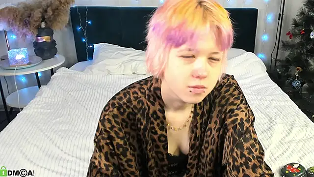 Snapshot of CarolineRichter chatting on January 11, 2026, 6:57 pm CarolineRichter online show from January 11, 2026, 6:57 pm