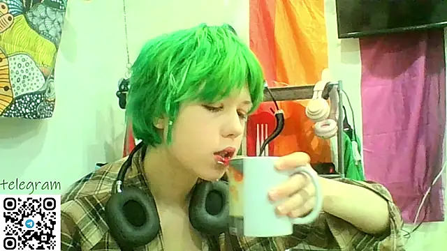 Snapshot of CarolineRichter chatting on February 12, 2026, 11:33 pm CarolineRichter online show from February 12, 2026, 11:33 pm