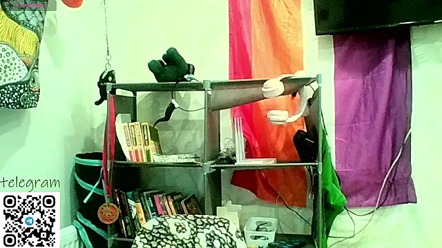 Snapshot of CarolineRichter chatting on February 16, 2026, 9:49 am CarolineRichter online show from February 16, 2026, 9:49 am