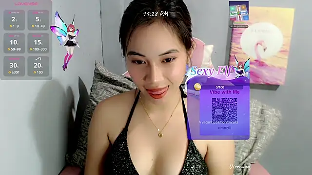 Rainea149 online show from May 22, 2026, 3:28 pm