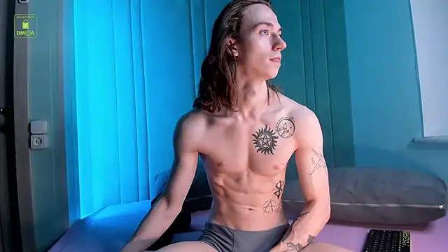 Snapshot of ares_pallini chatting on October 9, 2025, 10:35 am ares pallini online show from October 9, 2025, 10:35 am